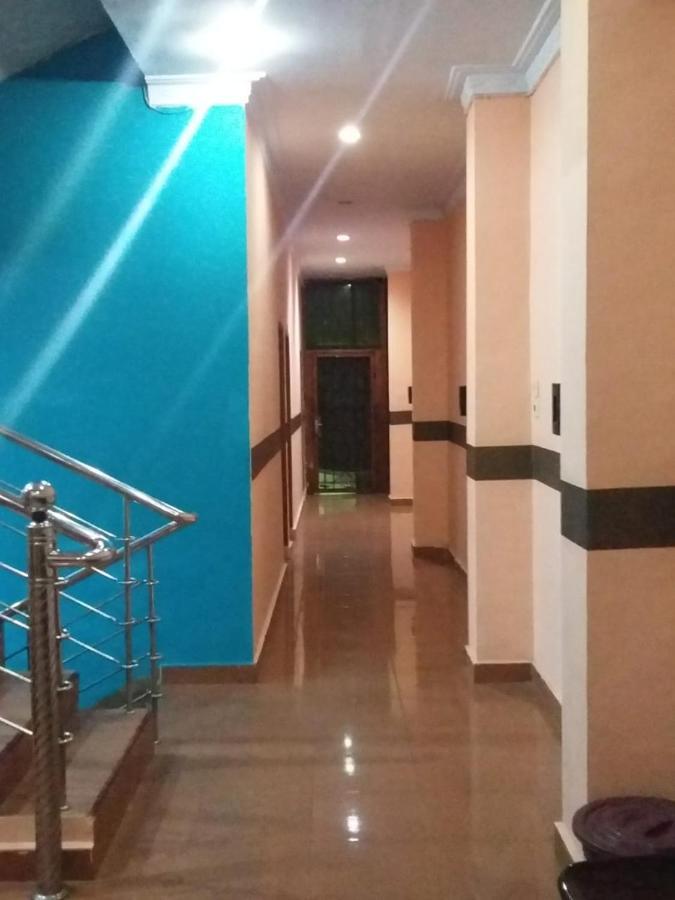 Reddoorz Near Yuki Simpang Raya Mall Medan 2 Extérieur photo